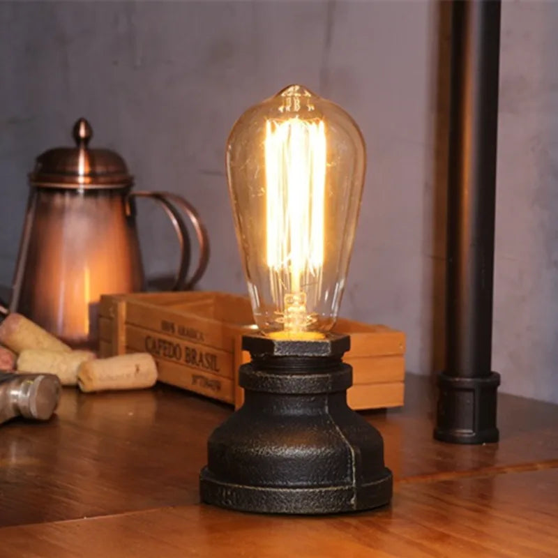 Skorter | PipeLuxe - Industrial Waterpipe Lamp