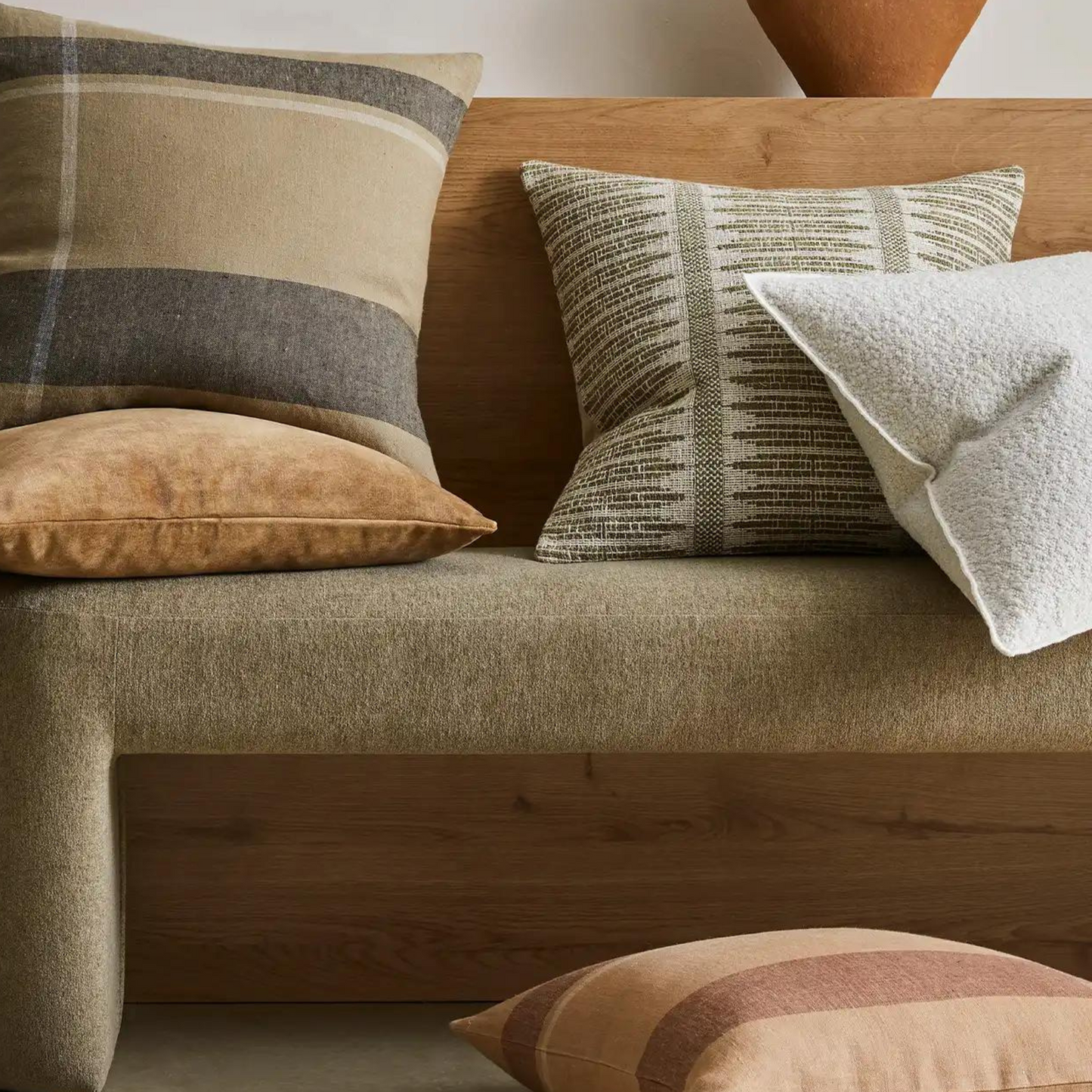 Skorter | Alberto Cushion - Ivory
