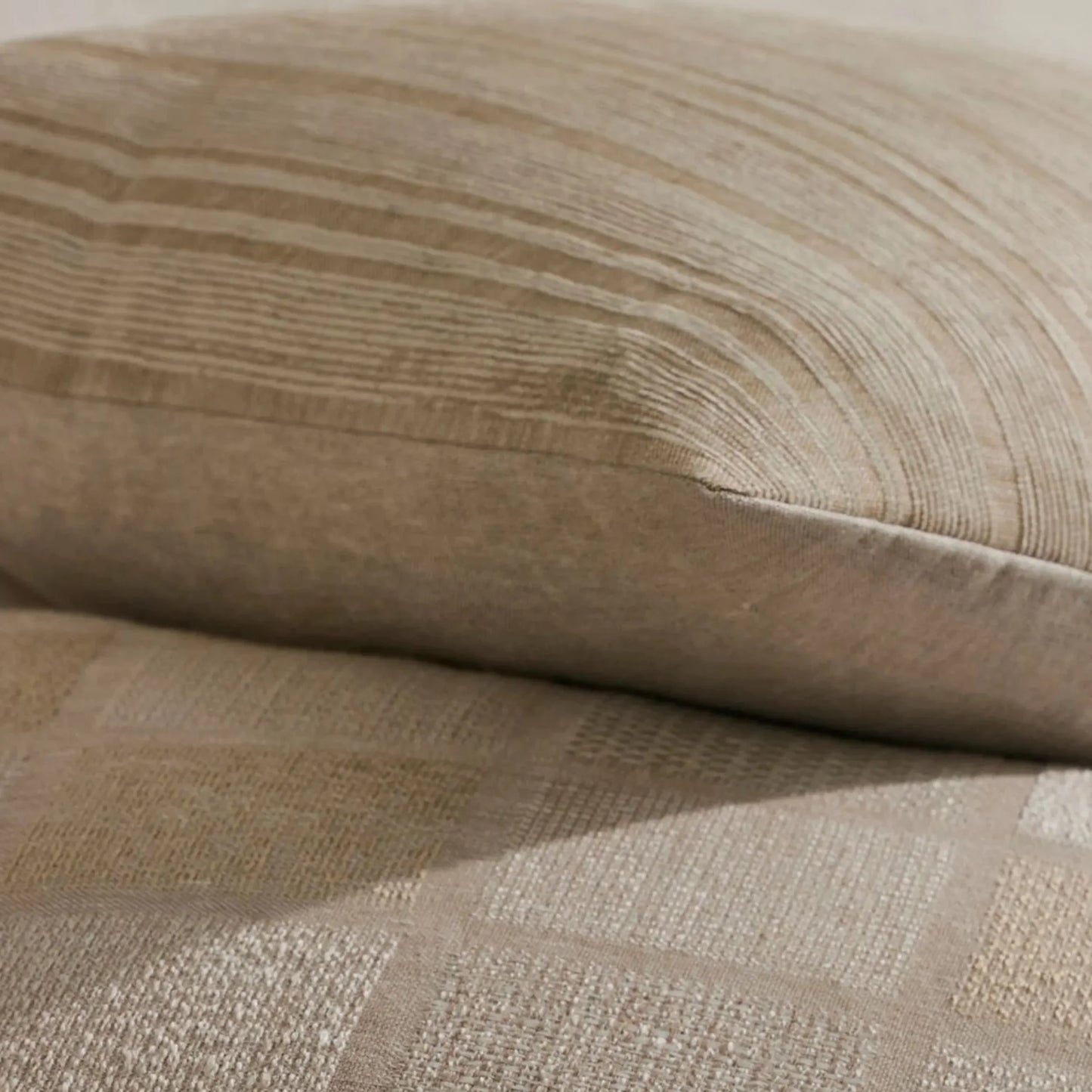 Skorter | Adriana Cushion - Natural