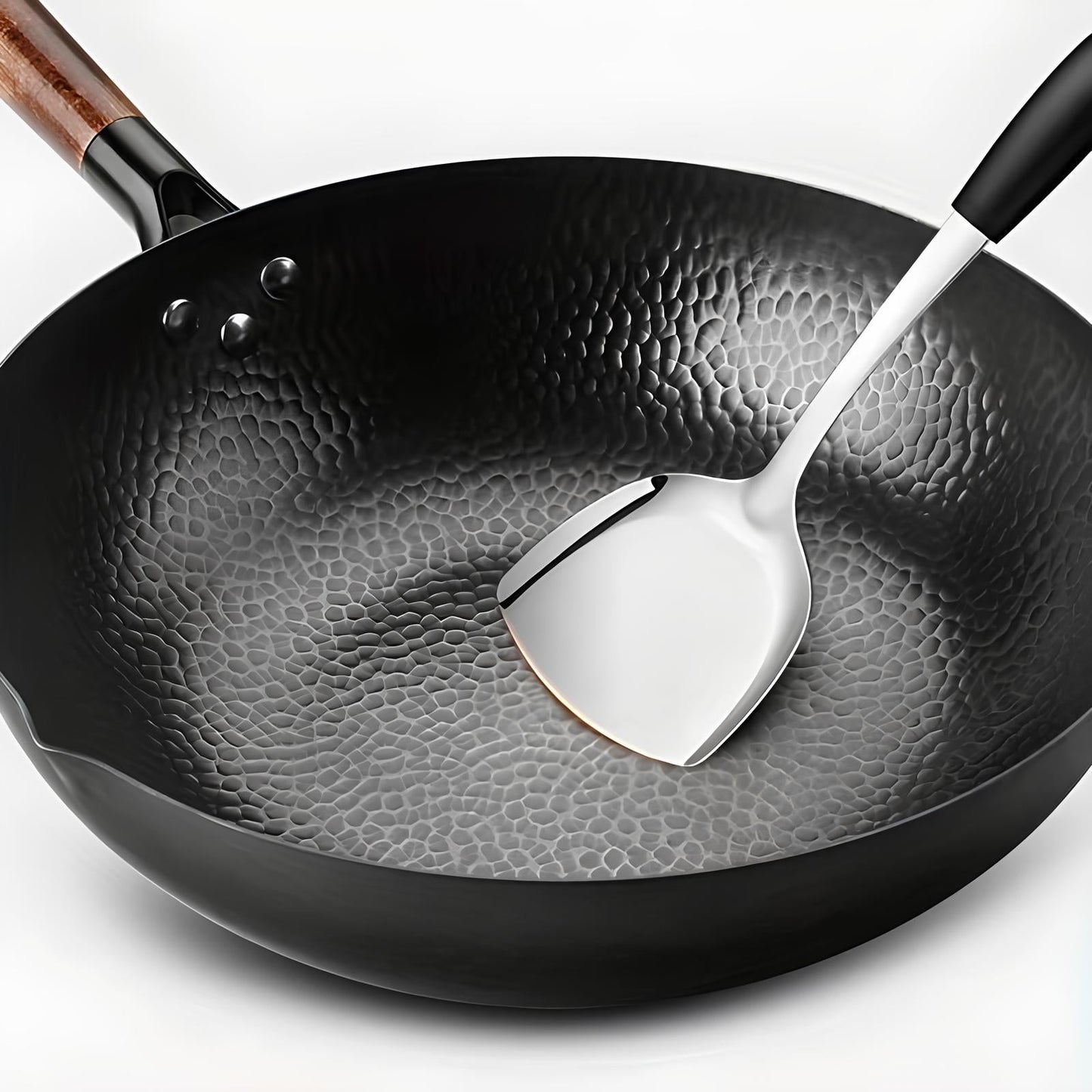Skorter in matte black cast iron
