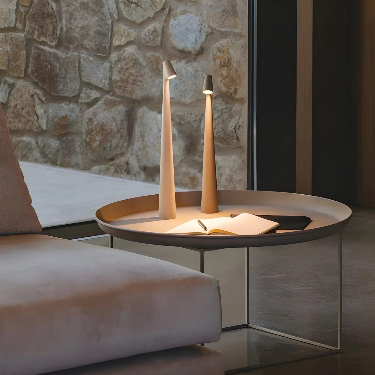 Skorter | Dorsø - L'ummiere D'apol table lamp