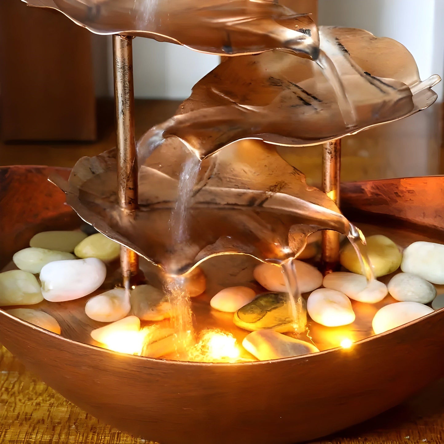 Skorter | Aquaura - Table Fountain with LED lights made of soothing leaves