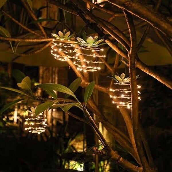 Skorter | Solar Pineapple Garden Lantern with Warm LED Light 28cm