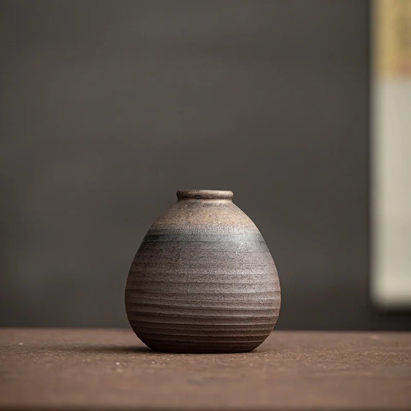 Antique Ceramic Vases - SKØRTER