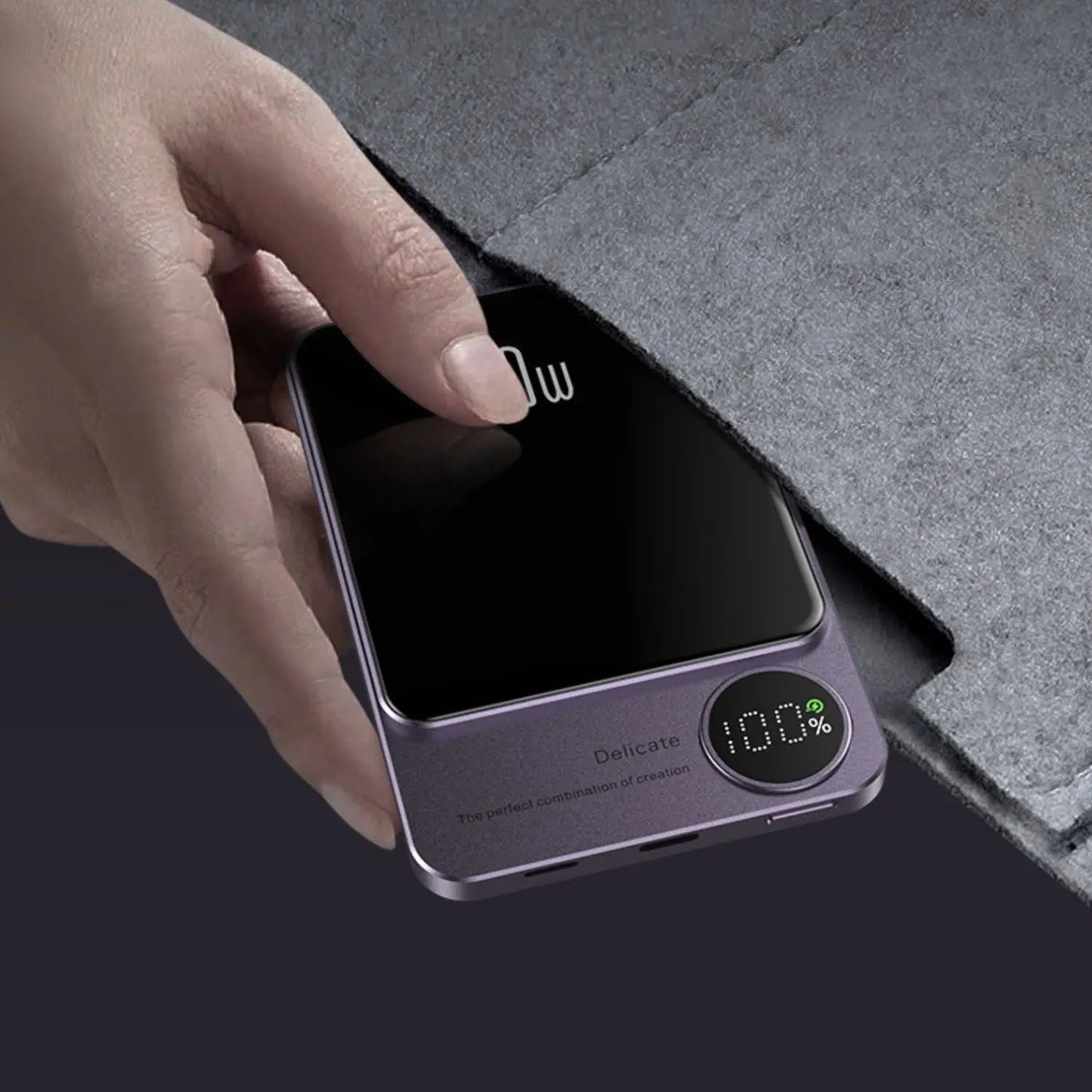 Skorter | Magnetic Fast Charging Power Bank – Wireless, High-Capacity Backup Battery for All Devices