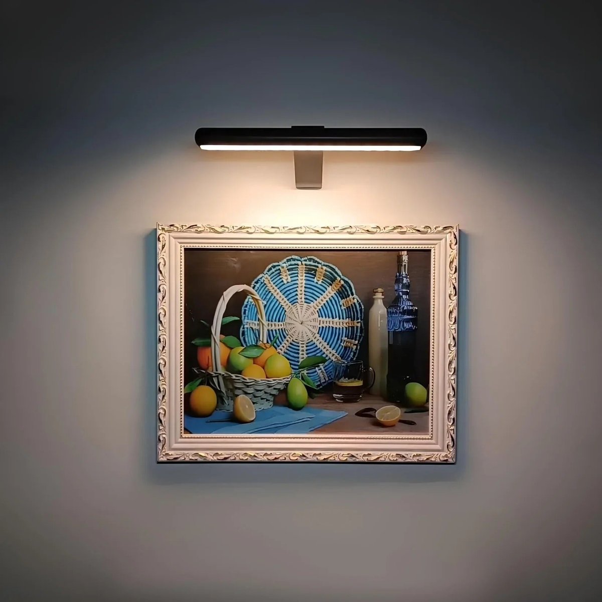 Skorter | ArtGlow LED Wall Lamp – Wireless Lighting for Art and Decoration