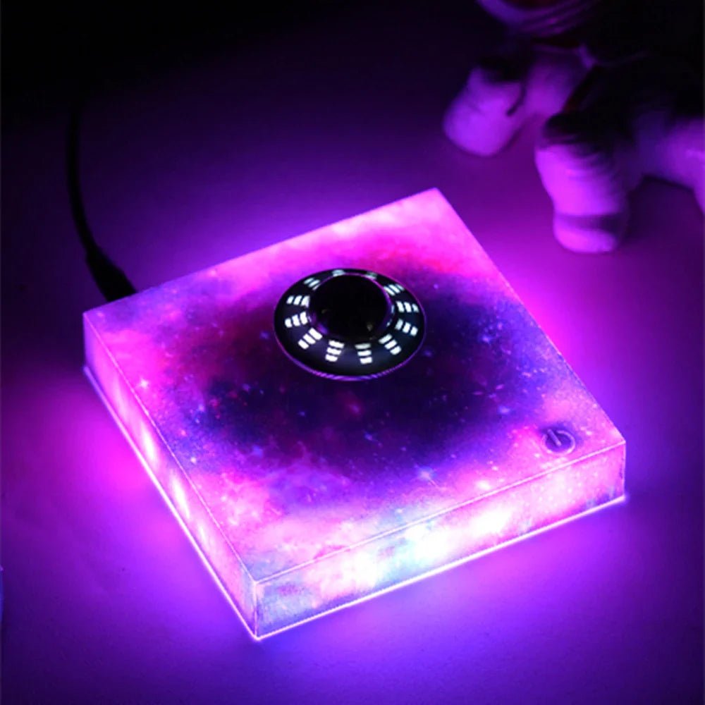Skorter | ASTROGLOW – Magnetic Levitating Spaceship LED Night Lamp