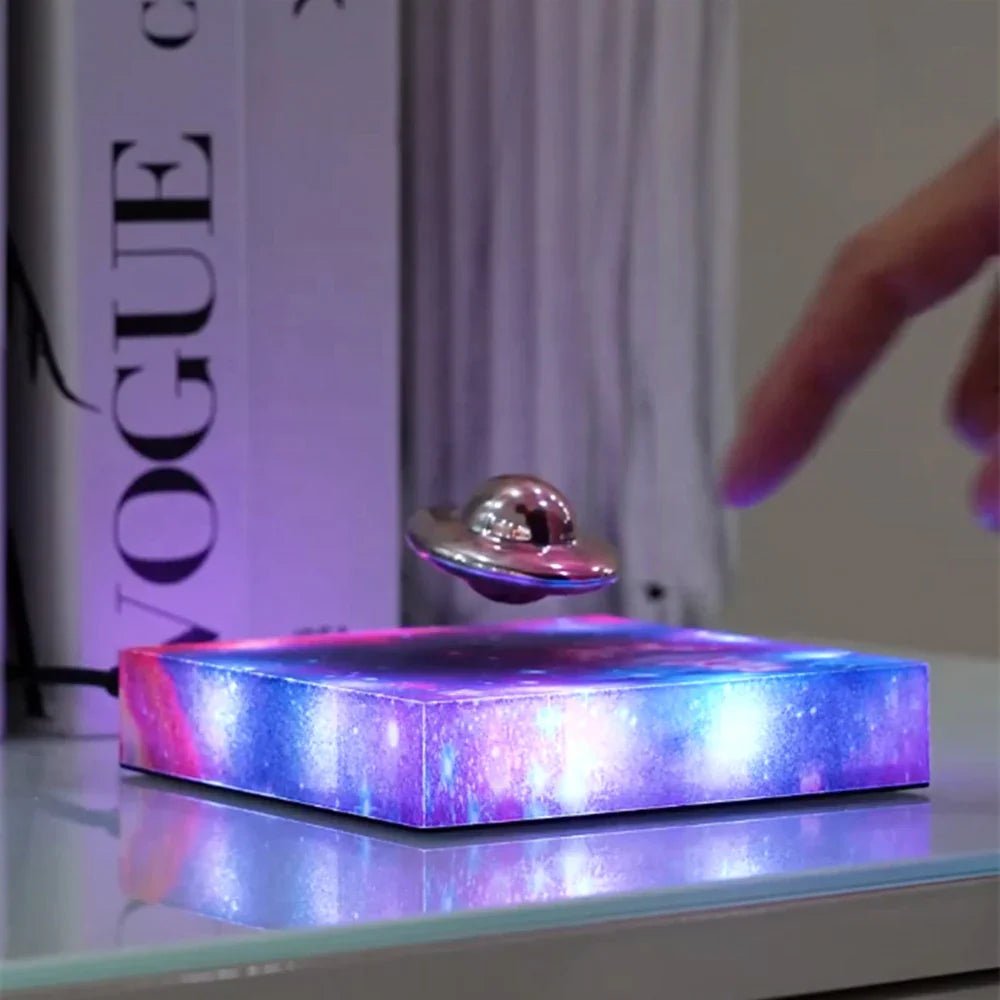 Skorter | ASTROGLOW – Magnetic Levitating Spaceship LED Night Lamp