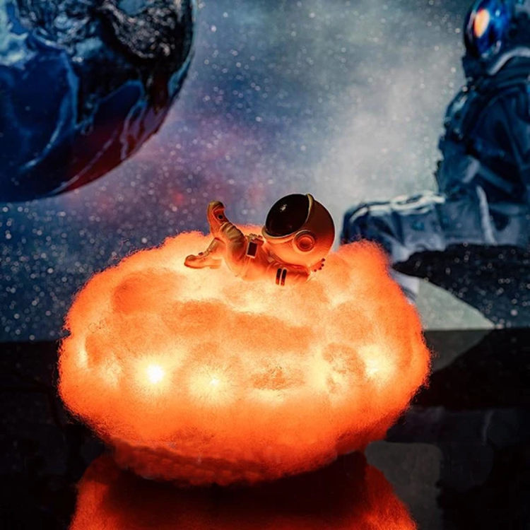 Skorter | Astronaut Cloud Lamp - AstroCloud