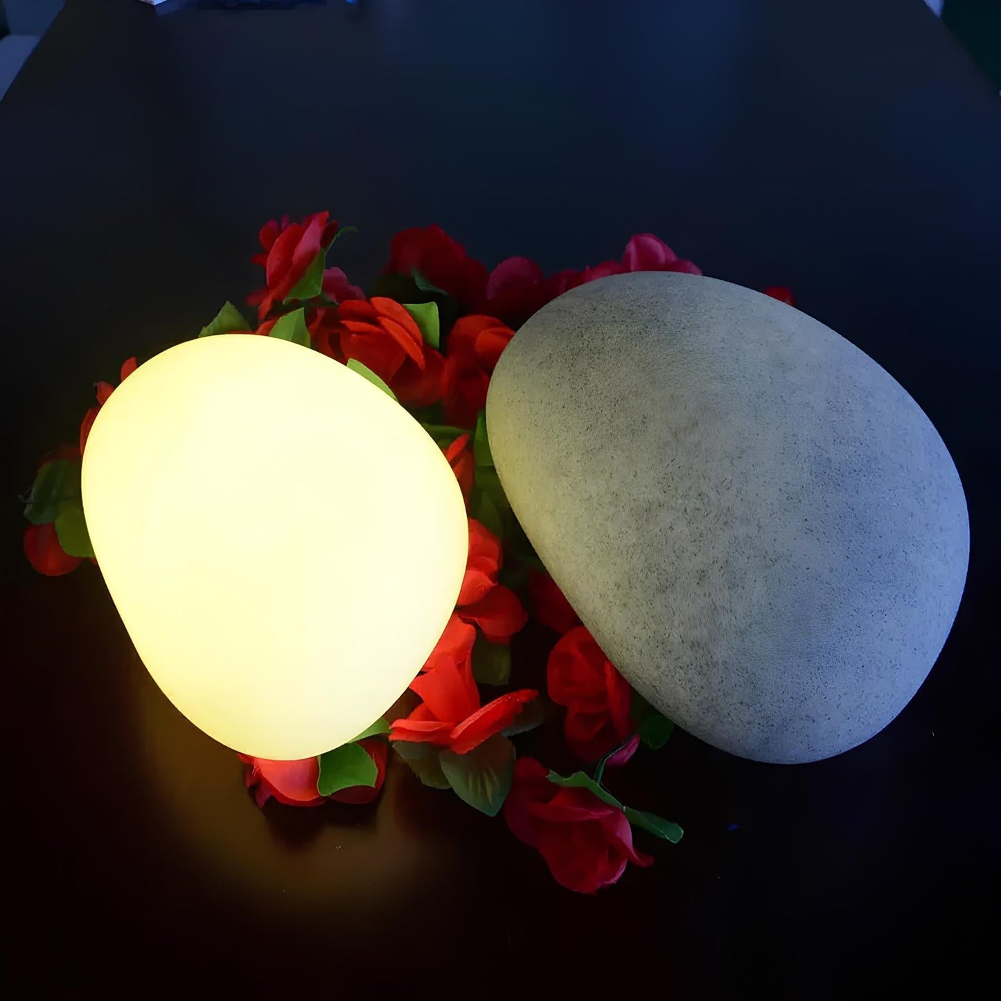 Skorter | Atmospheric Wireless Garden Lamp - LumaStone