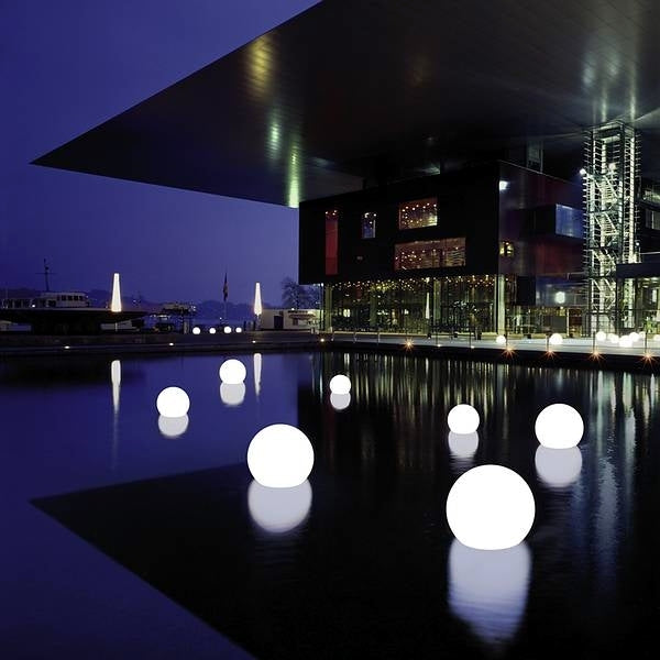 Skorter | Sphere-shaped garden lighting