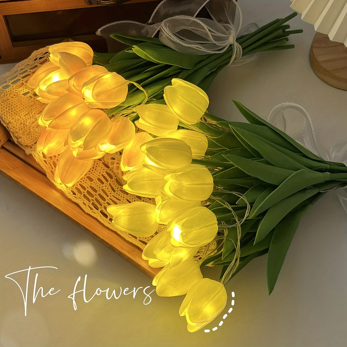 Skorter | LumiBloom - 10 Pieces Tulip LED Lamps, Handmade Bouquet Table Lamps, Perfect