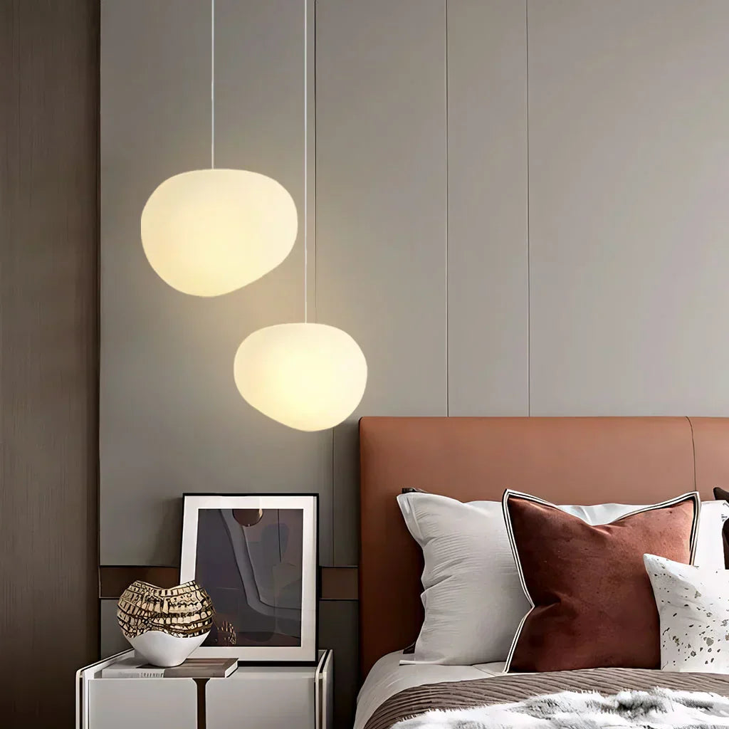 Skorter | pendant lamp in white stone shape for ambiance lighting