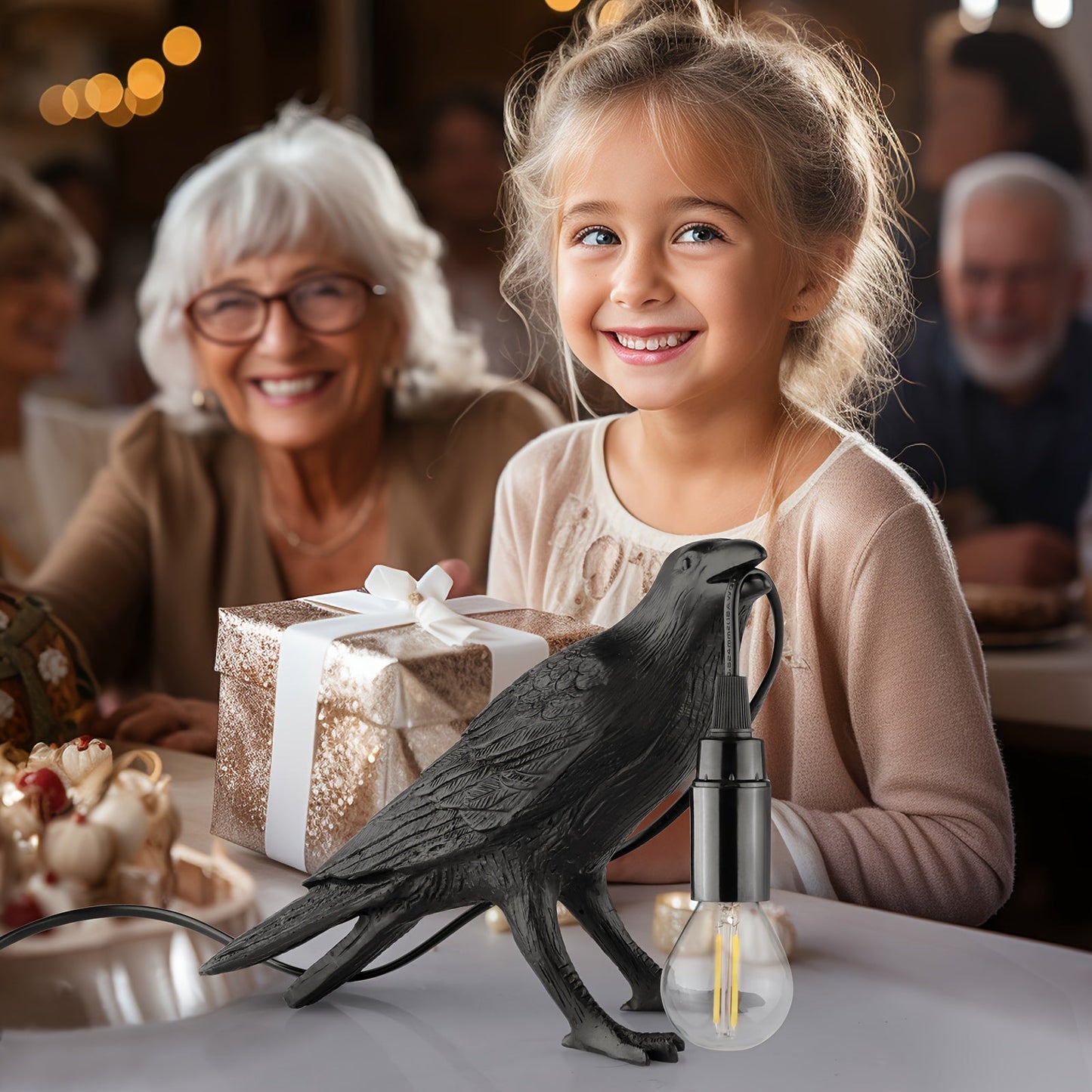 Skorter | RavenLight - Black Raven Table Lamp, USB-Powered, Harsh Lamp for Living Room and Bedroom