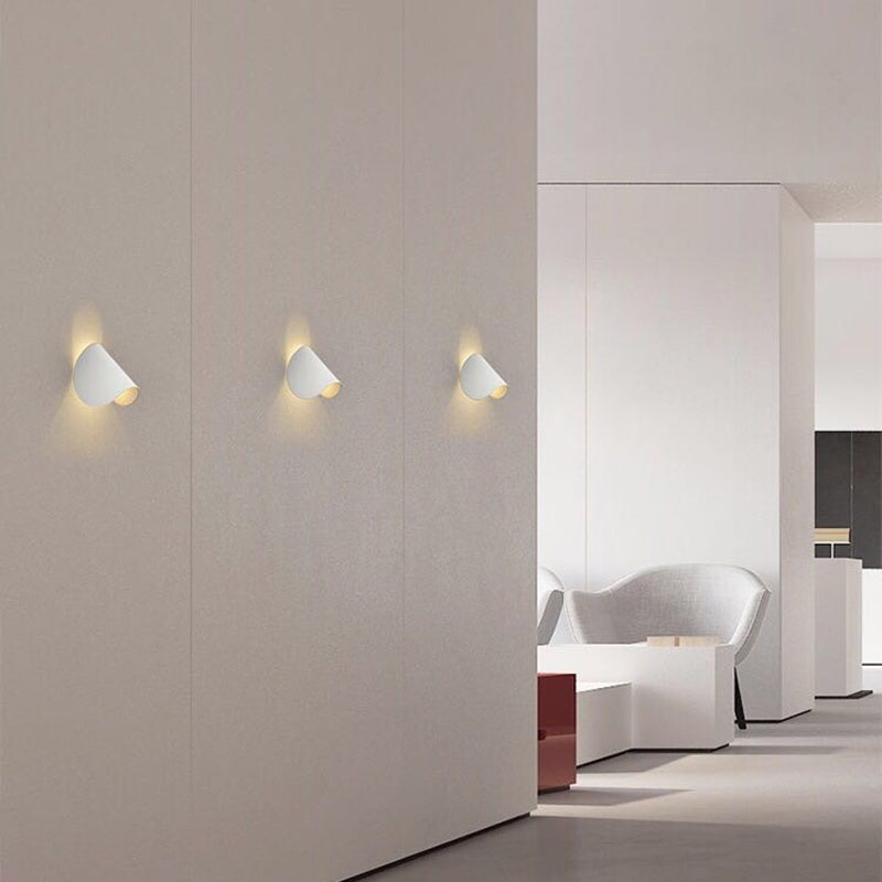 Skorter | Eveline Modern Geometric LED Wall Lamp - 4 Colors Indoor/Outdoor Metal