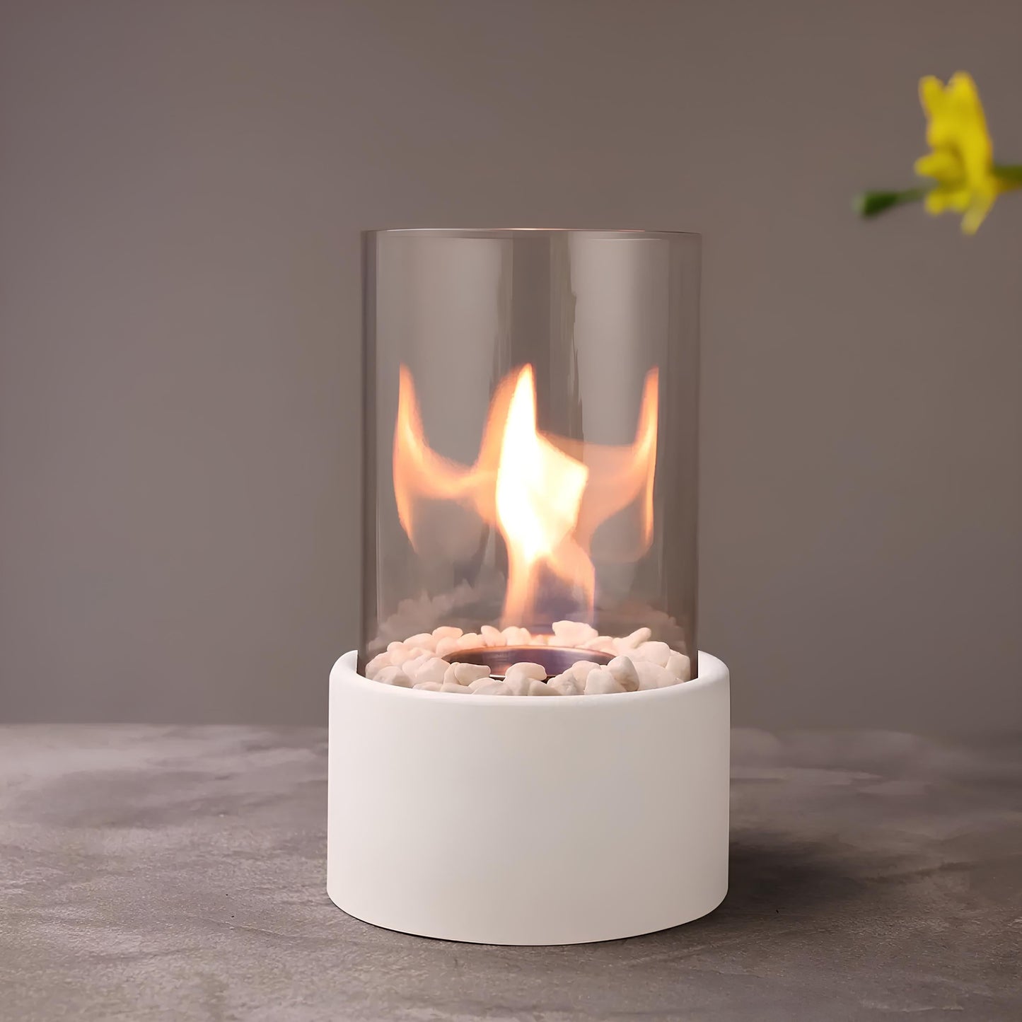 Skorter | Classic Oil Lamp with Open Flame - Lumora