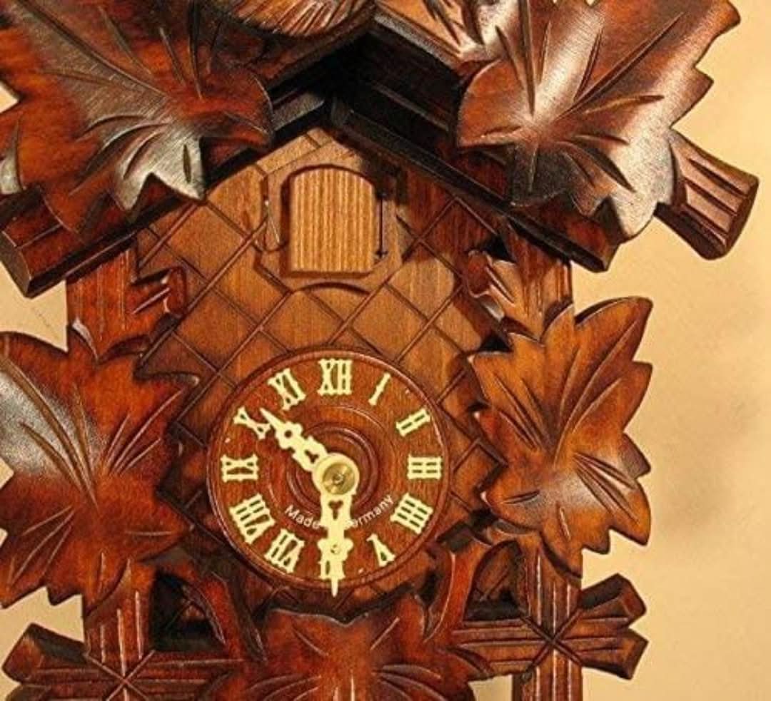 Skorter | Retro Cuckoo Wall Clock