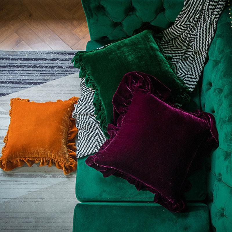 Skorter | Suede Solid Color Pillowcase with Ruffled