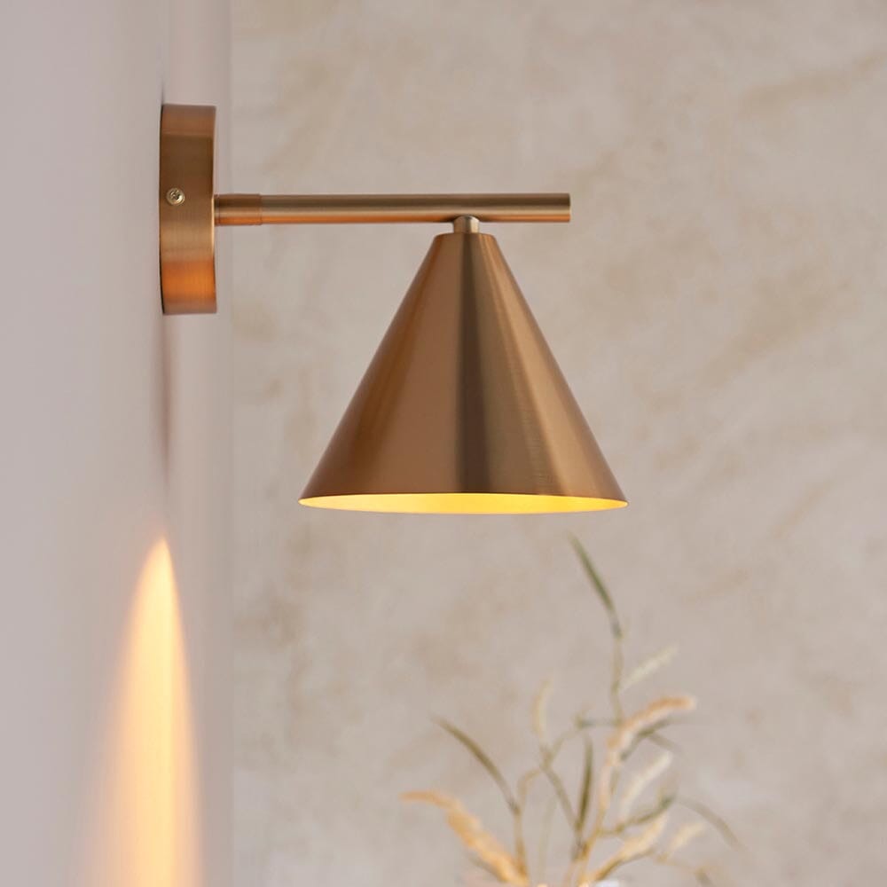 Skorter | Devonte Gold Wall Lamp