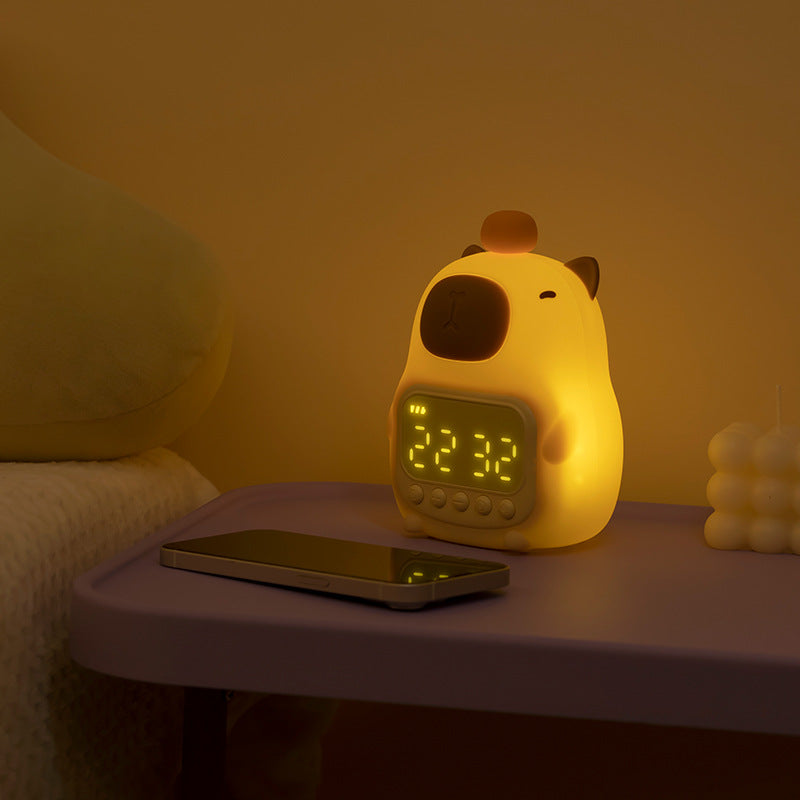 Skorter | CapyGlow – Cute Capybara Night Light with LED and Alarm for Kids