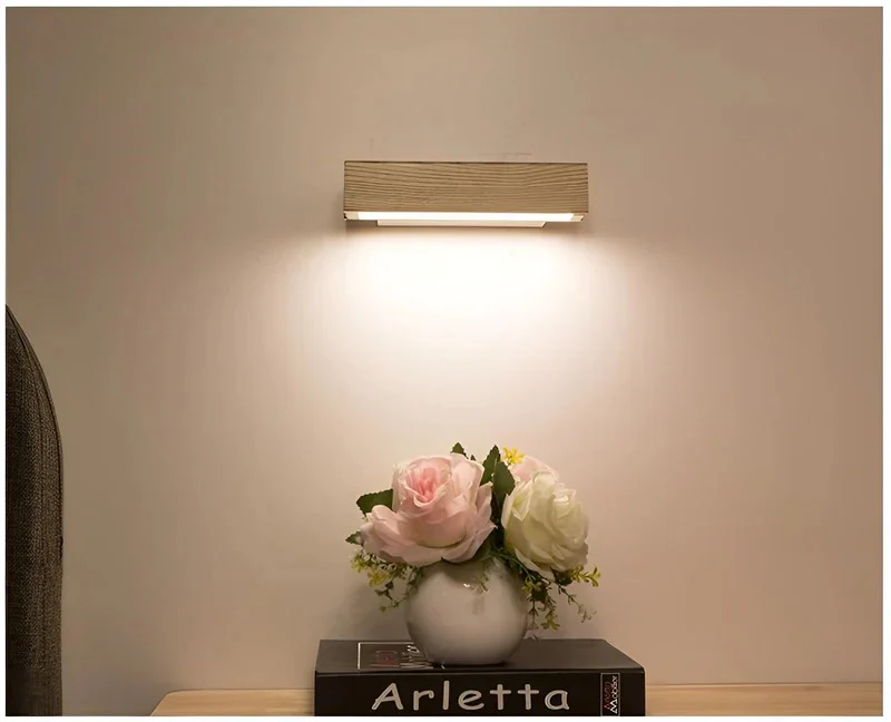 Skorter | Rotatable Wall Lamp with Adjustable Arm