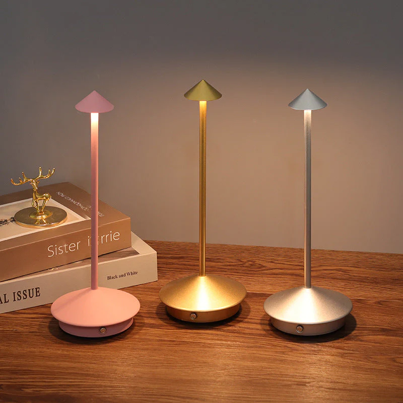 Skorter | LumiGlow Wireless LED Table Lamp Sleek & Modern Design
