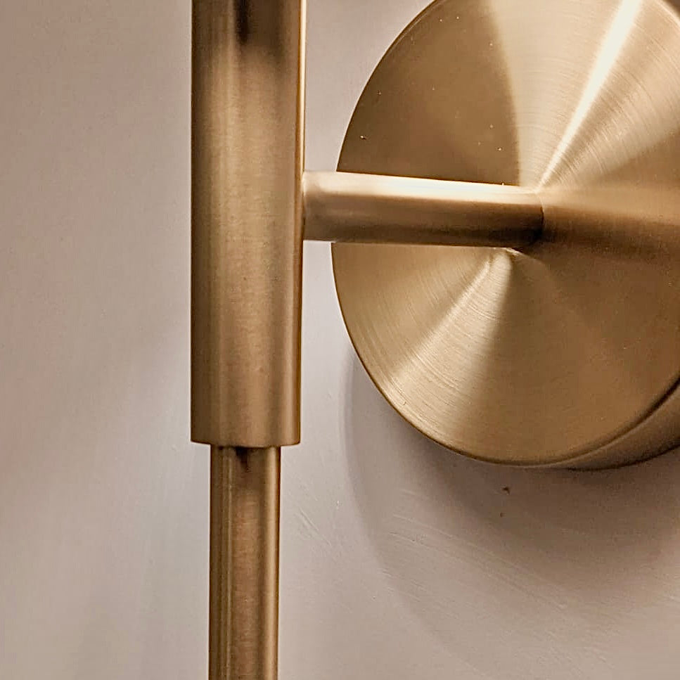 Skorter | Dulcie Gold Wall Lamp with White Shade