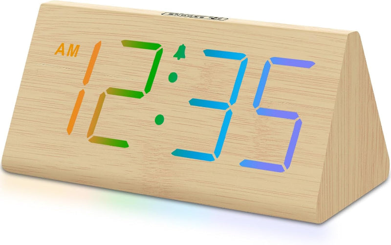 Skørter | Three Digital Alarm Clock with USB Port, Loud Alarm, Dimmer, and Snooze Function