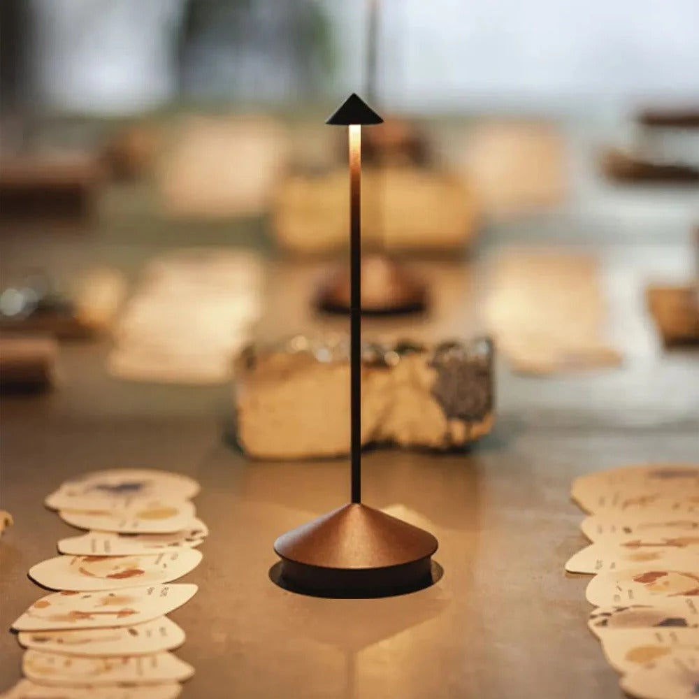 Skorter | GlowLuxe rechargeable table lamp