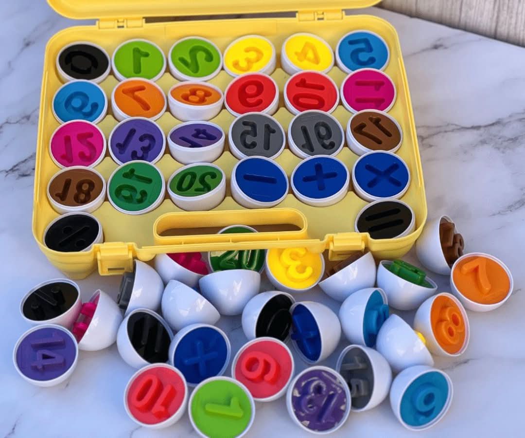 Skorter | A V Formen Match-Up | School Toy