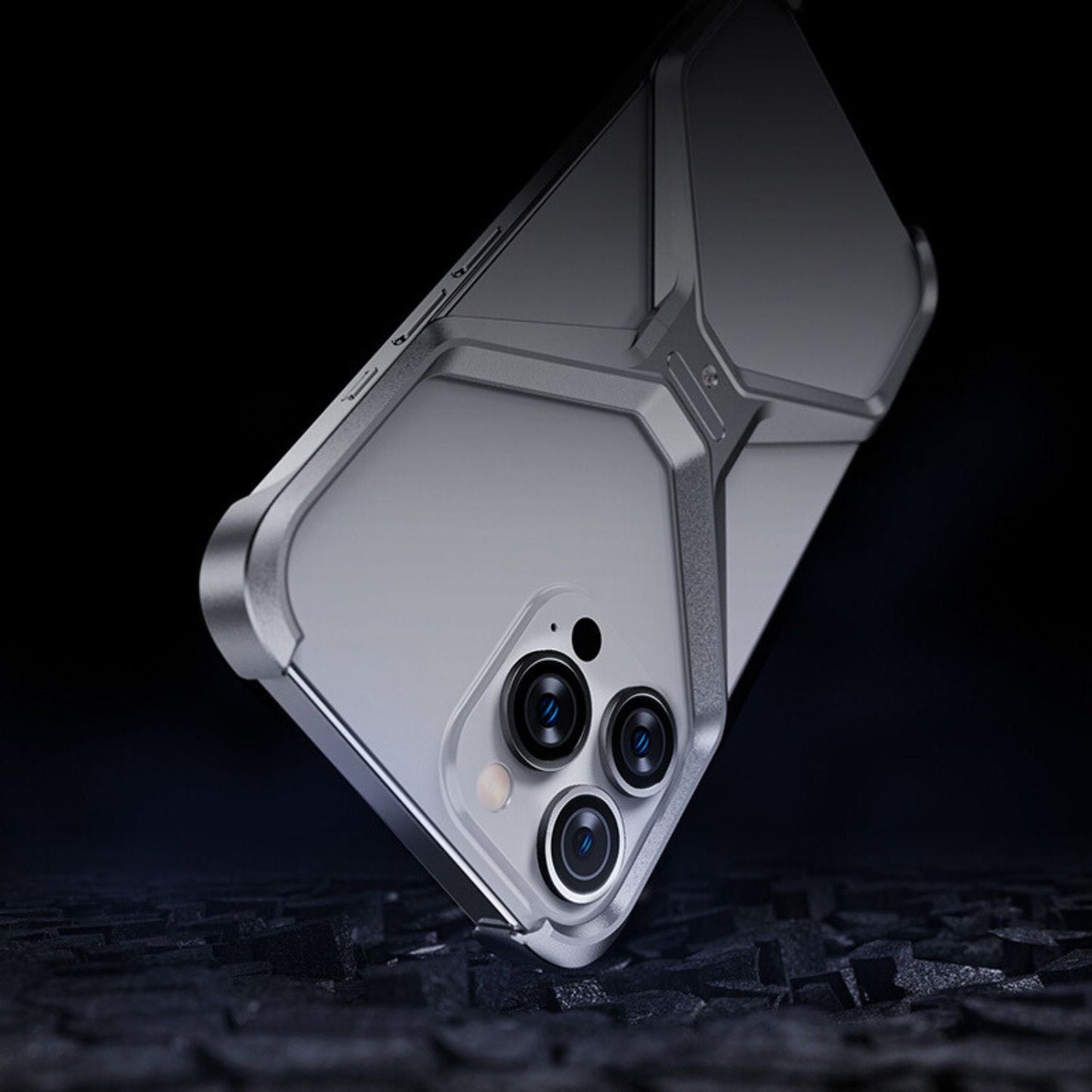 Skorter | Exclusive Invisible X Case - Slim and Protective