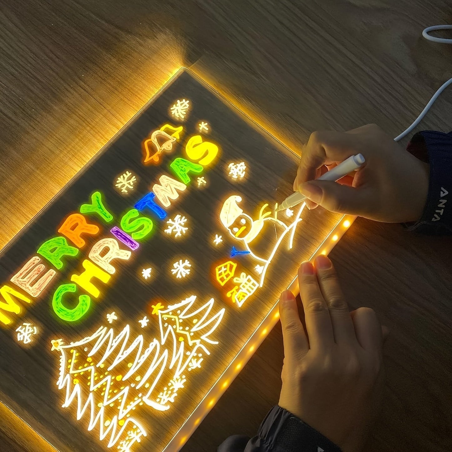 Skorter | USB LED Noteboard with 12 Colored Pens - Bright Message Board for Office & Home