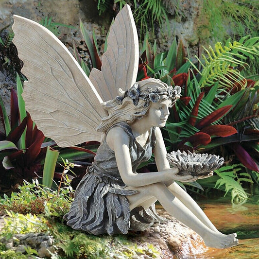 Skorter | Garden Fairy Statue