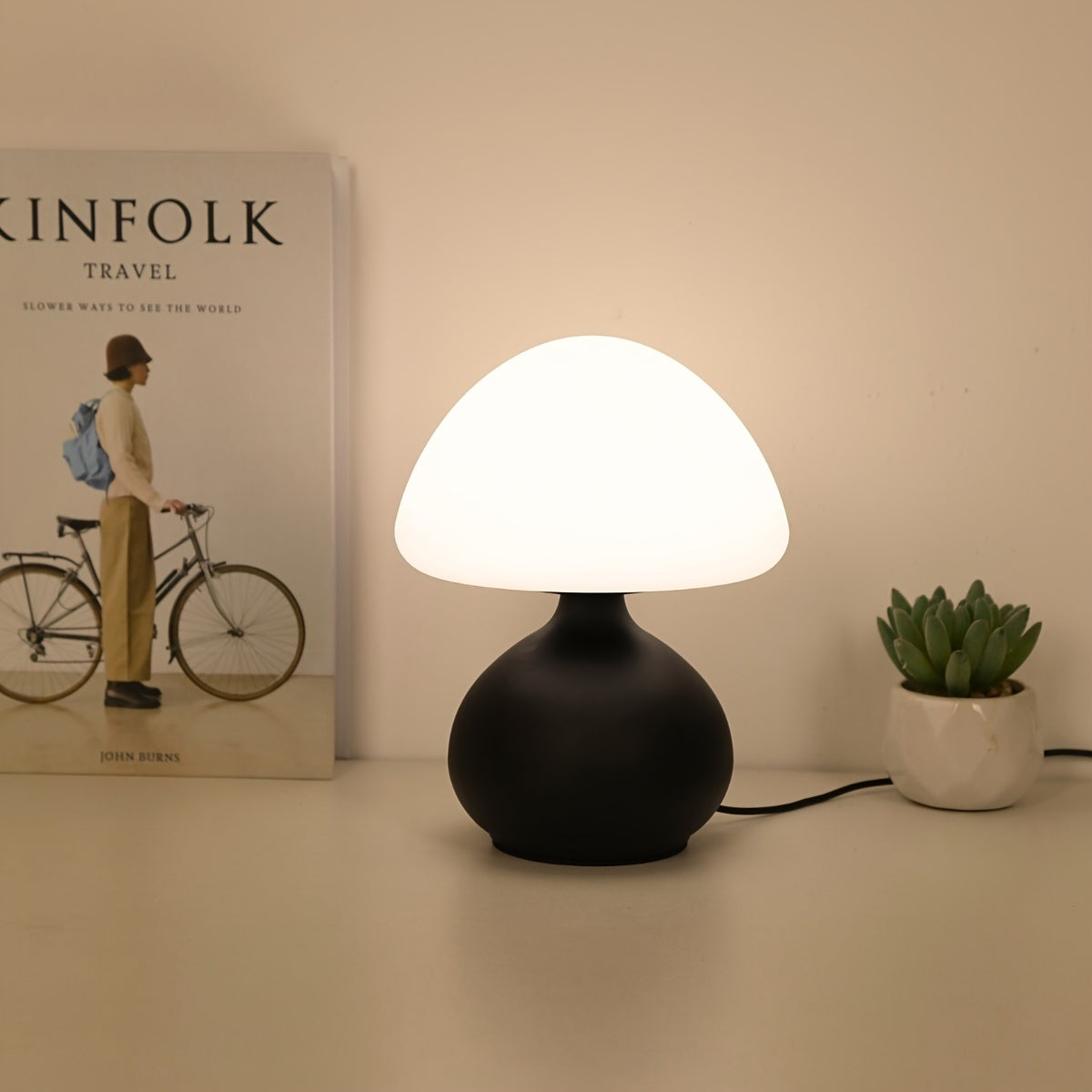 Skorter | ModernLight - Mushroom Table Lamp Warm Light, USB Powered