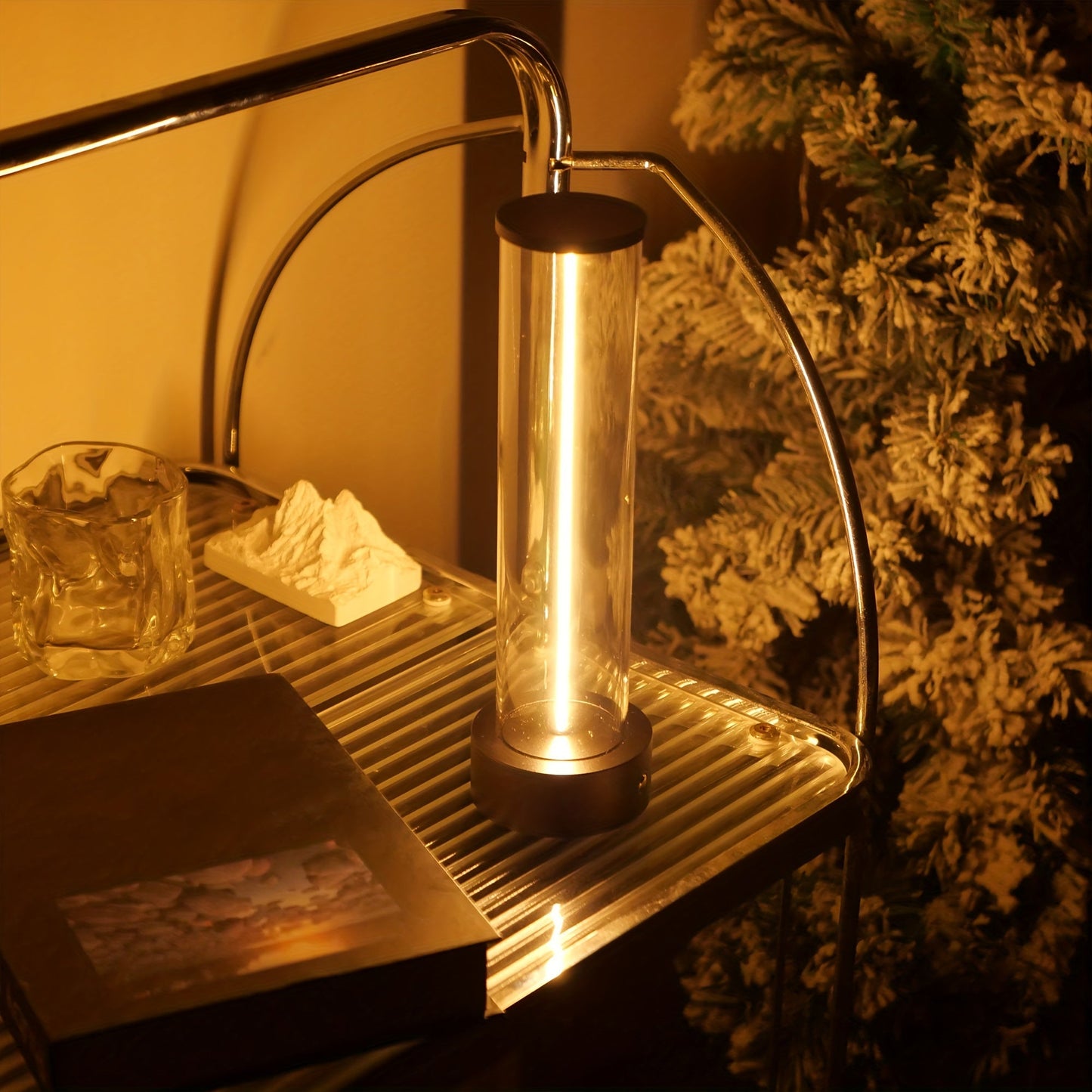 Skorter | TouchLight - Thread Lamp LED Table Lamp with USB Charging Port