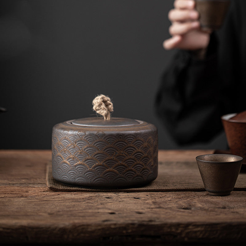 Skorter storage in ceramic