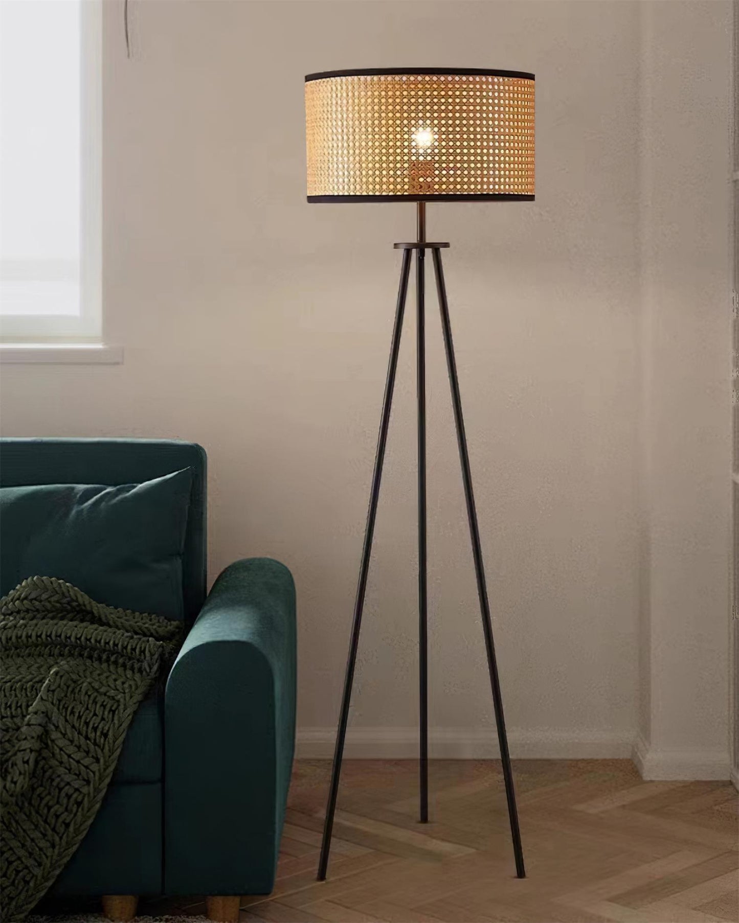 Floor Lamp 16.5″ - 59″ - SKØRTER