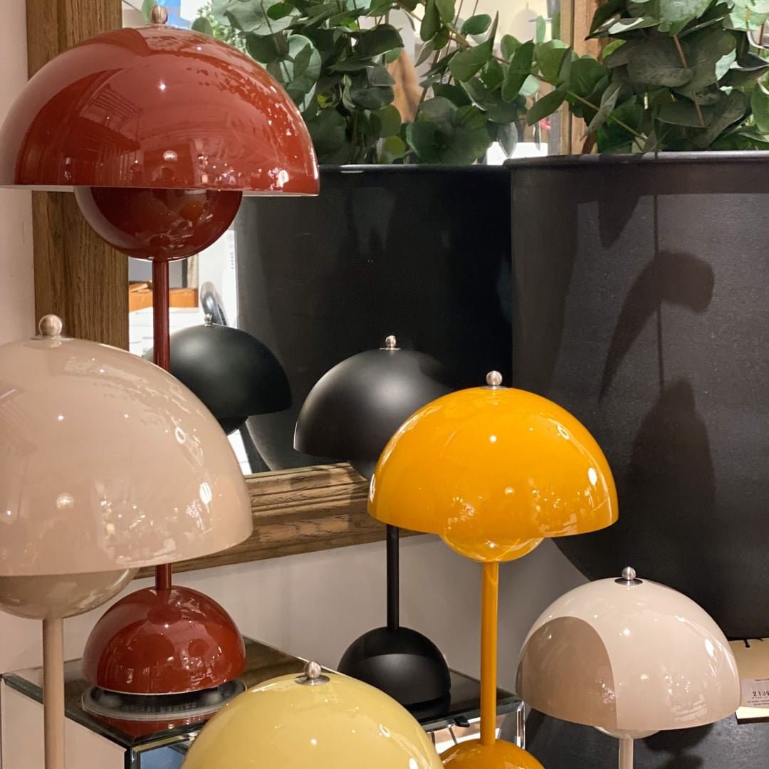 Flowerpots Table Lamp - SKØRTER