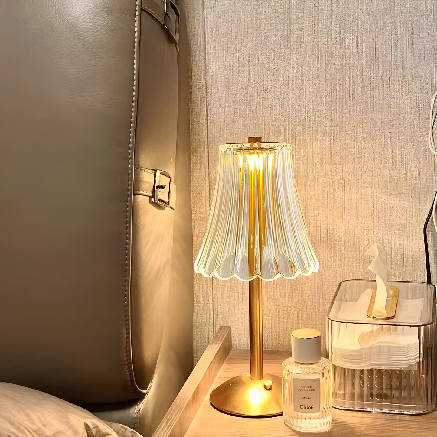 Skorter | Golden Crystal Table Lamp - Aurora Luxe