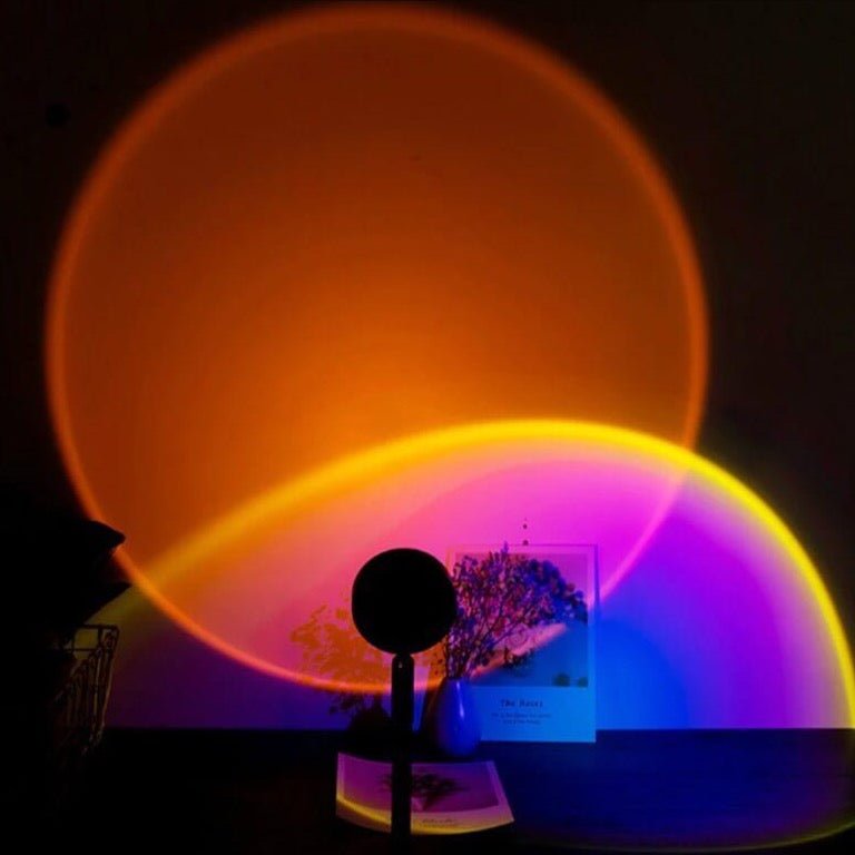 Skorter | Golden Glow – Sunset Projection Lamp with 16 Colors and Rotating Head