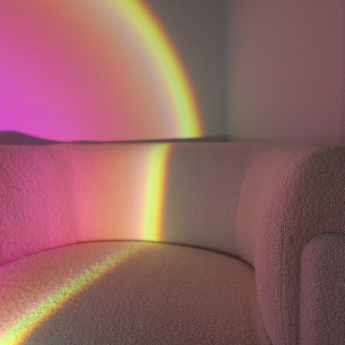 Skorter | Golden Glow – Sunset Projection Lamp with 16 Colors and Rotating Head