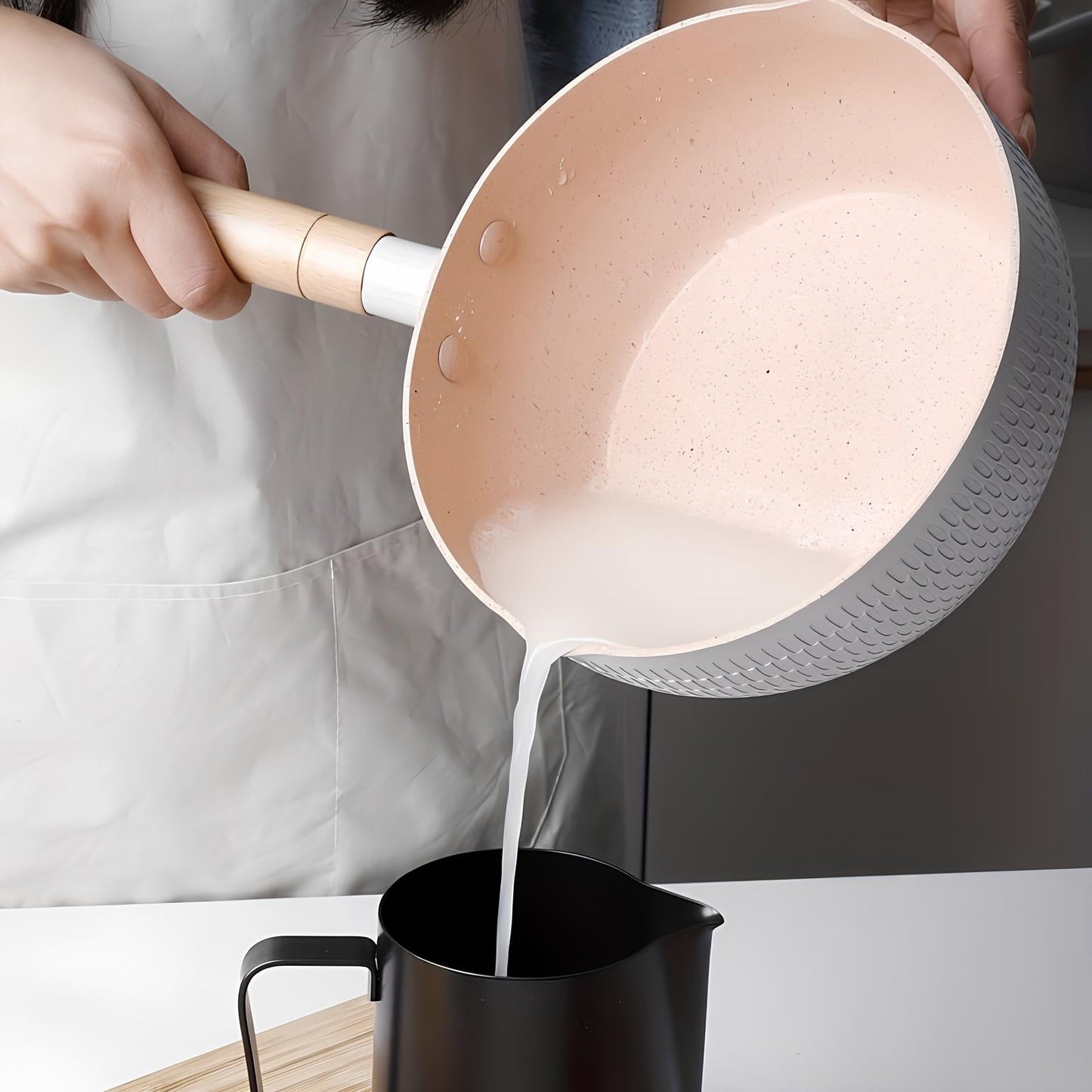 Skorter white for all burners with a hook