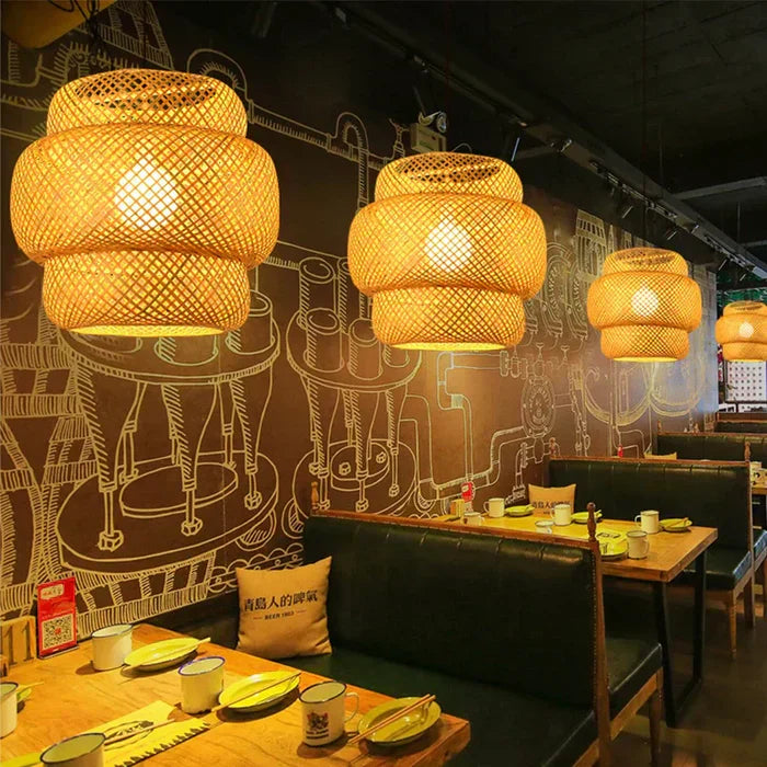 Skorter | Handmade Rattan Pendant Lamp - RayaLicht