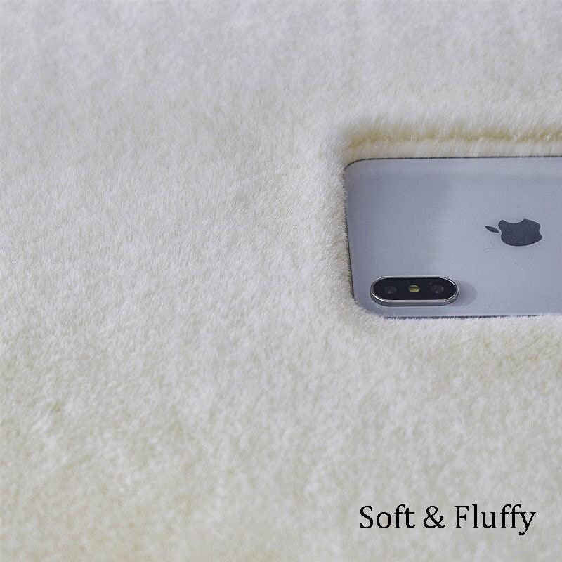 Skorter | Extra thick round fluffy faux fur microfiber blanket