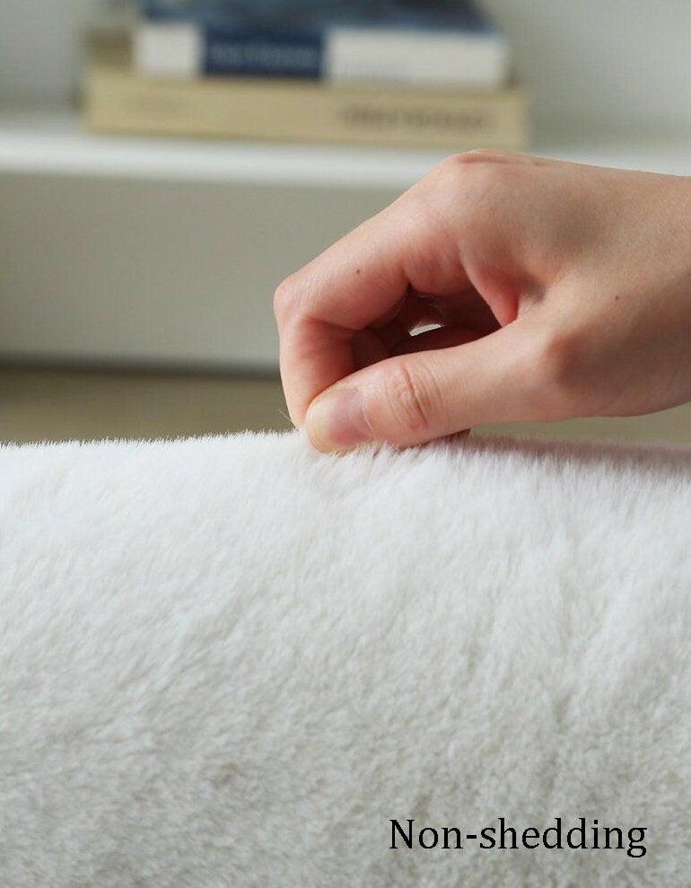 Skorter | Extra thick round fluffy faux fur microfiber blanket