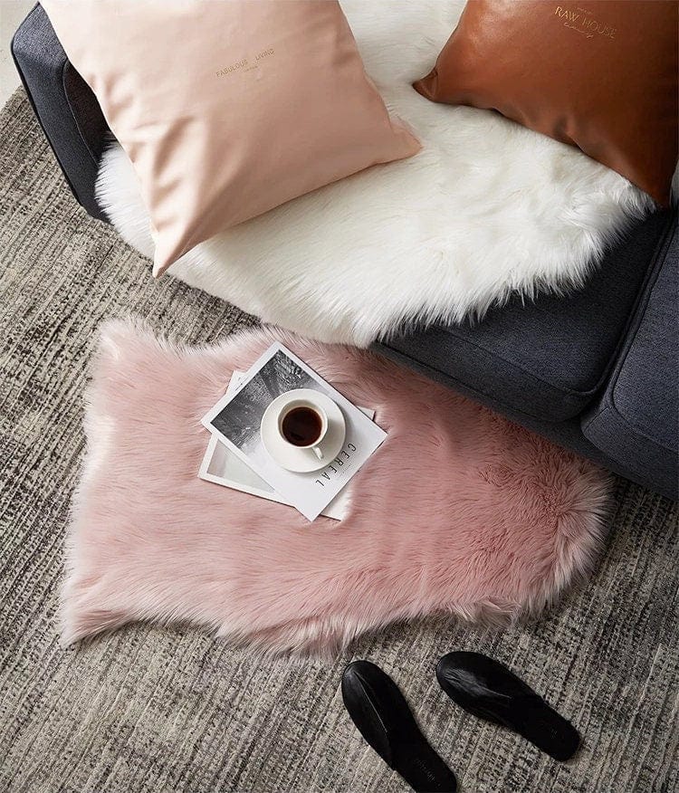 Skorter | Deluxe Fluffy Faux Sheepskin Rug in Tree Shape