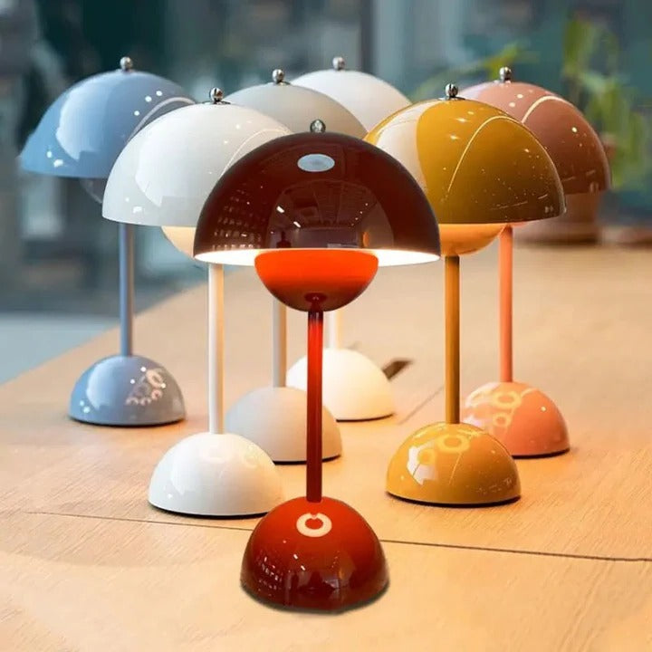 Skorter | Modern Nordic Mushroom Lamp with Soft Ambient Lighting