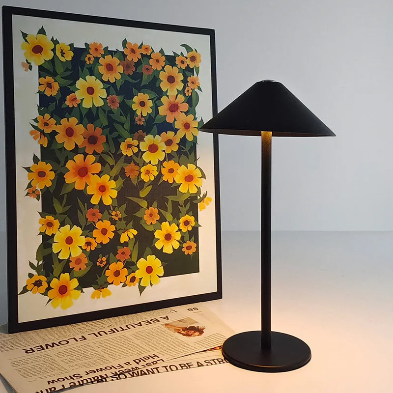 Skorter | LumiFlex - Wireless LED Desk Lamp