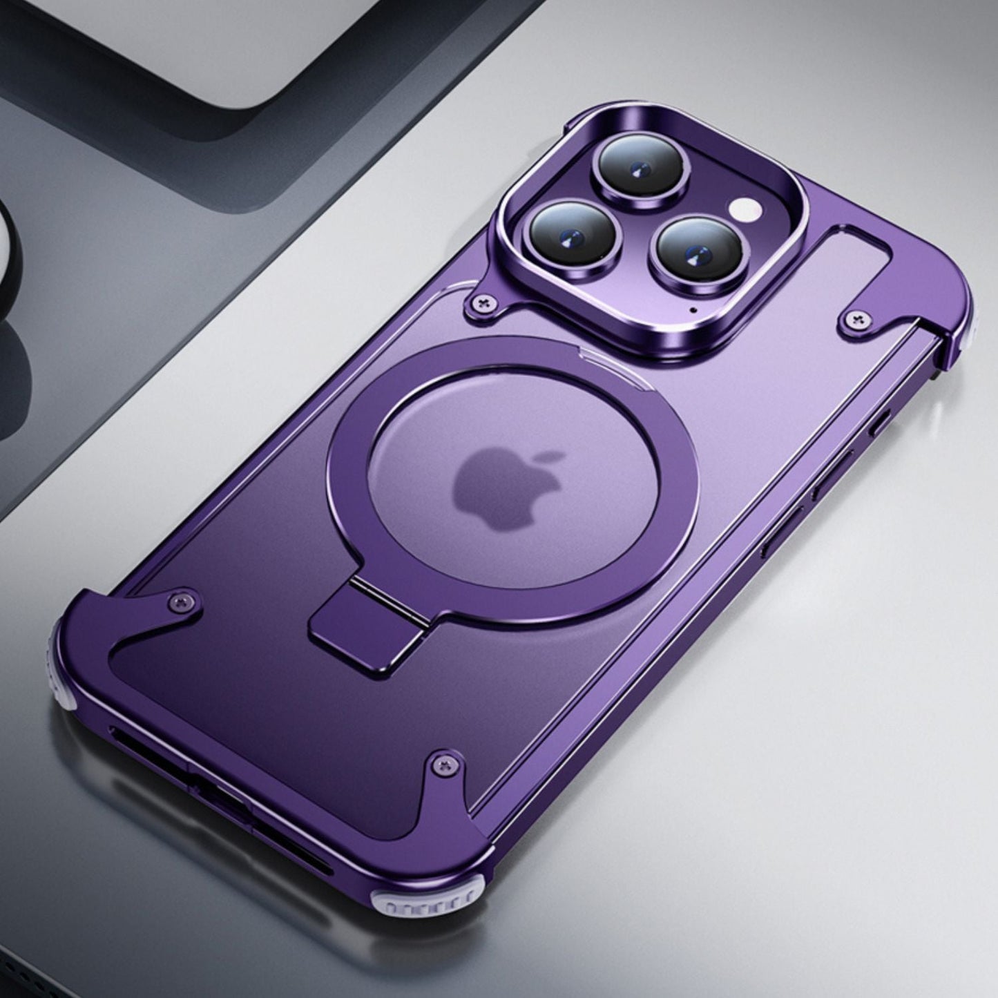 Skorter | Invisible Signature Case - Slim and Protective