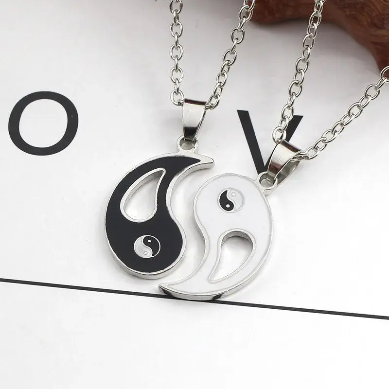 Skorter | I love you Best Friends / Couple Necklace Jewelry Puzzle Necklace